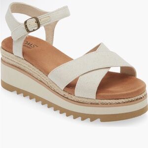 Toms Gia Tan and Cream Wedge Sandals